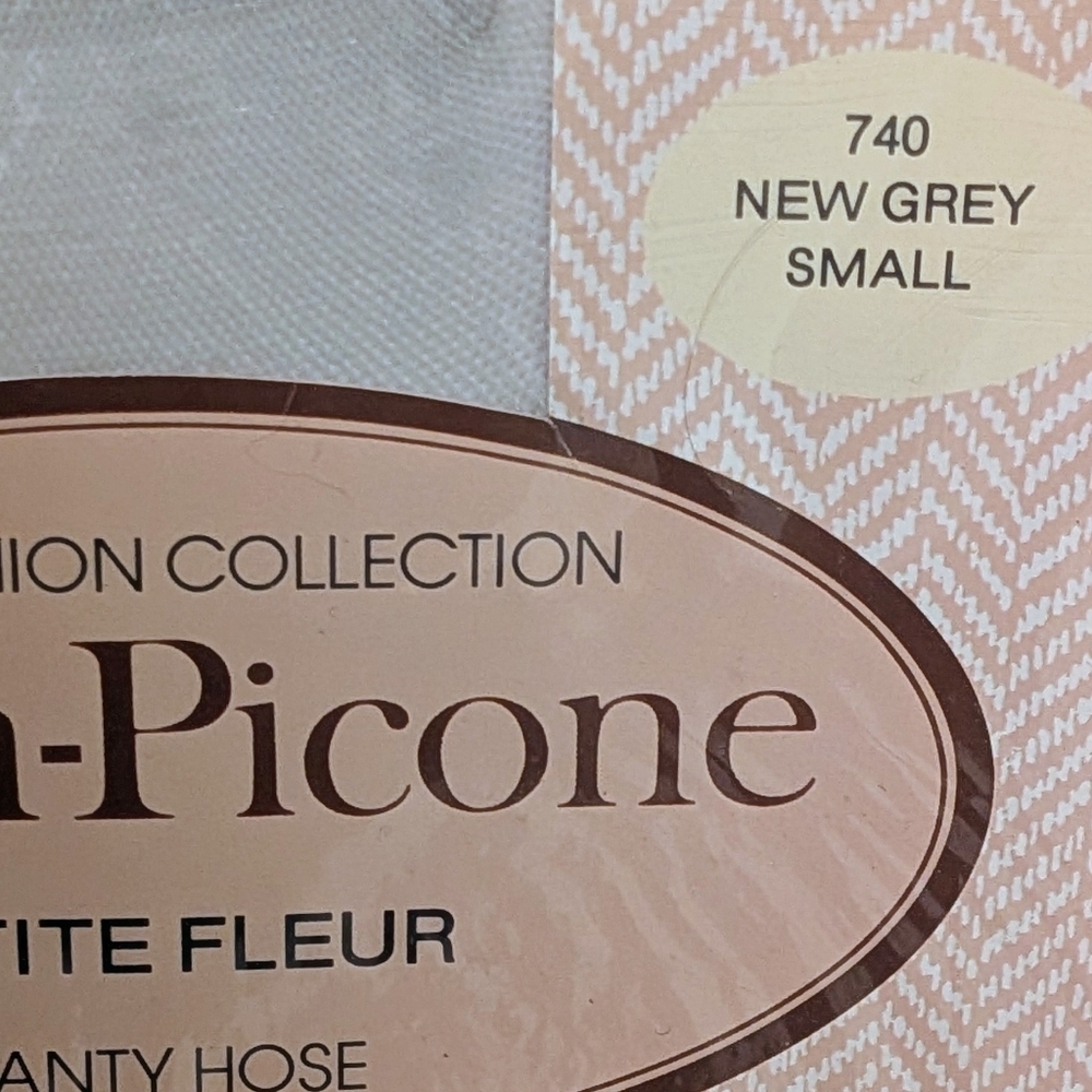 3/$30 NWT Vintage Evan Picone S Sheer Grey Micro Fishnet Pantyhose - Picture 2 of 4